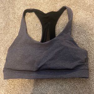 Lululemon sports bra